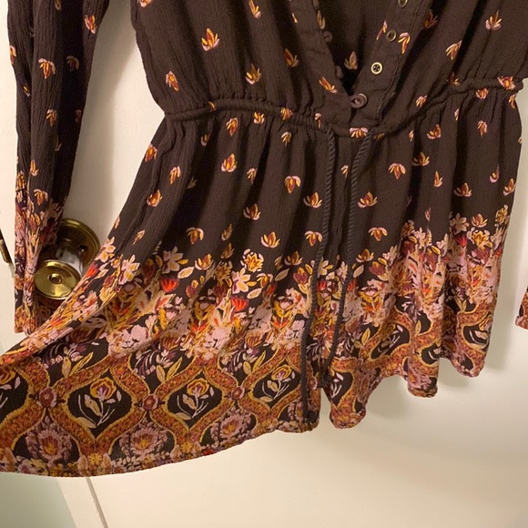 Ecote Floral Romper - Picture 4 of 8